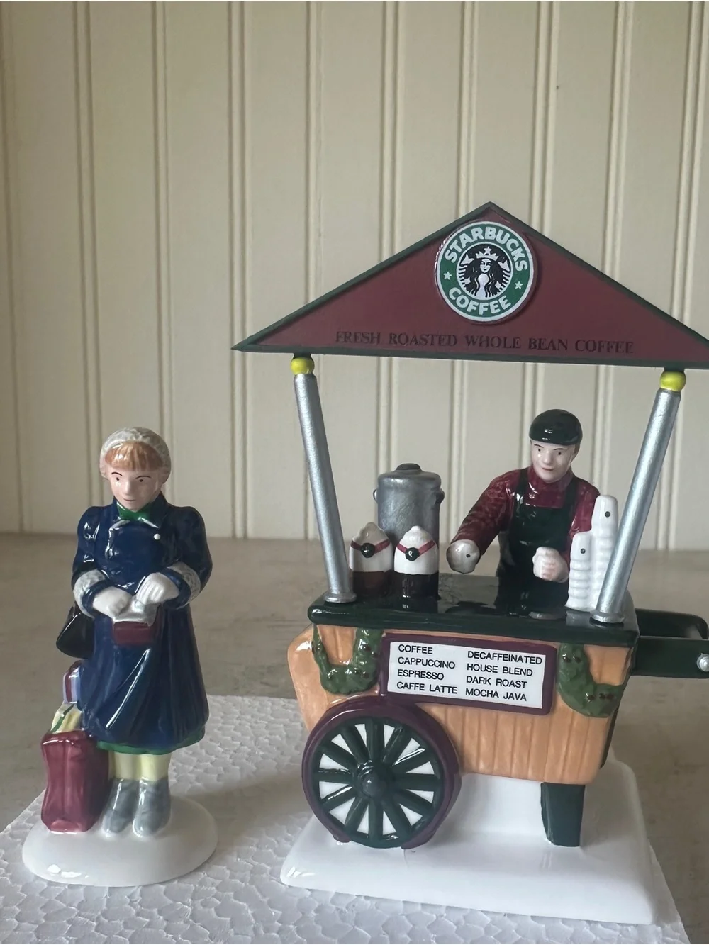 Department 56 Snow Village Starbucks Coffee Cart Brand New #54870 Accessory 2 pc